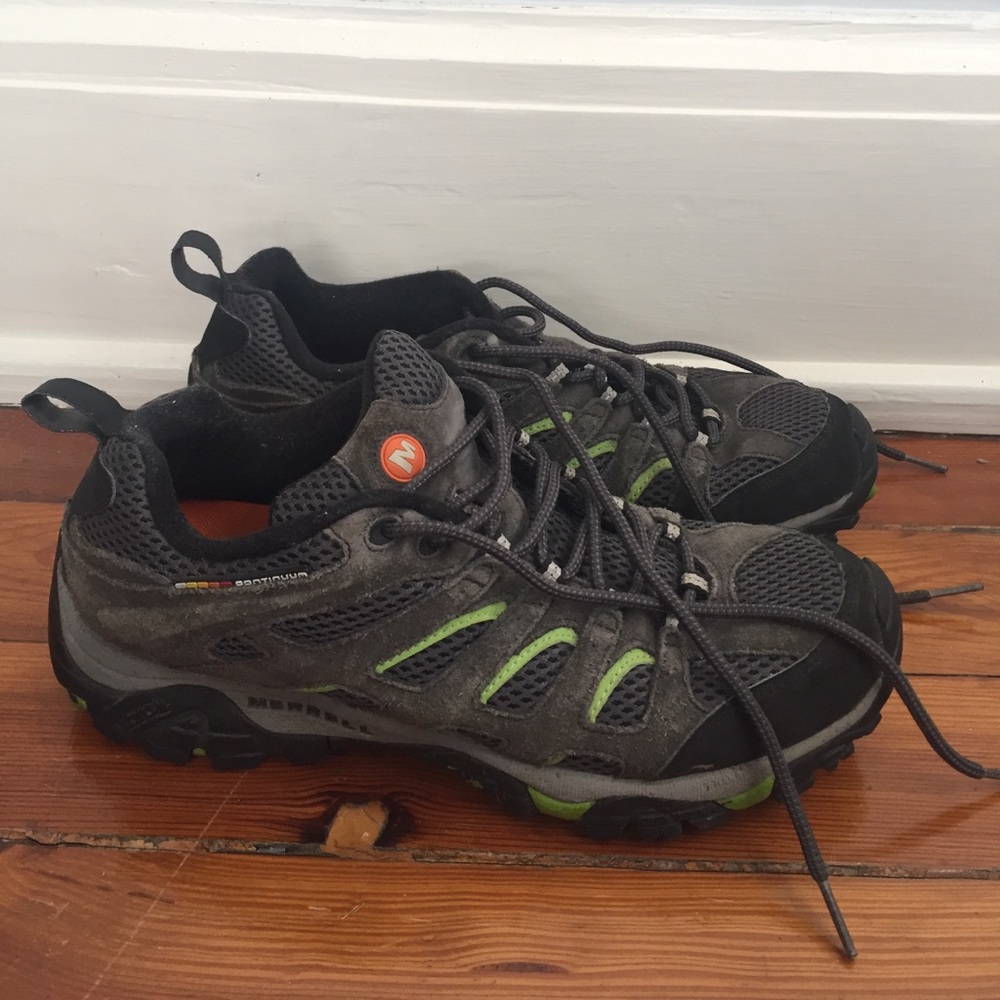 Merrell Hiking Shoes size 9.5